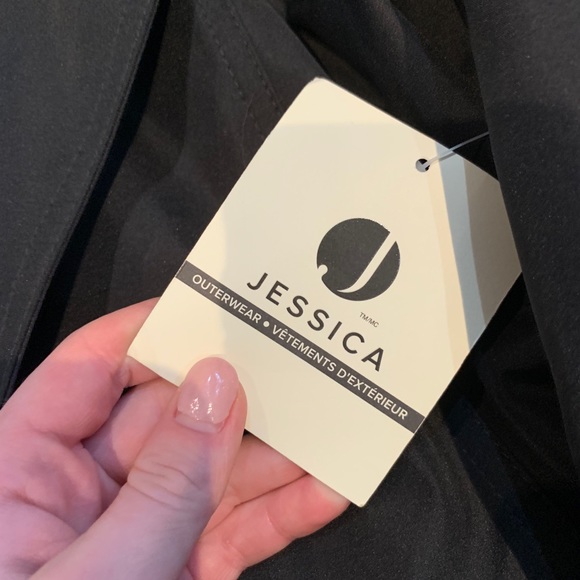 Black short trench coat - Picture 2 of 8